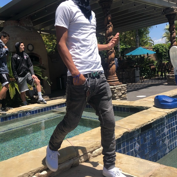 Meet your Posher, Andrew - Picture 1 of 1